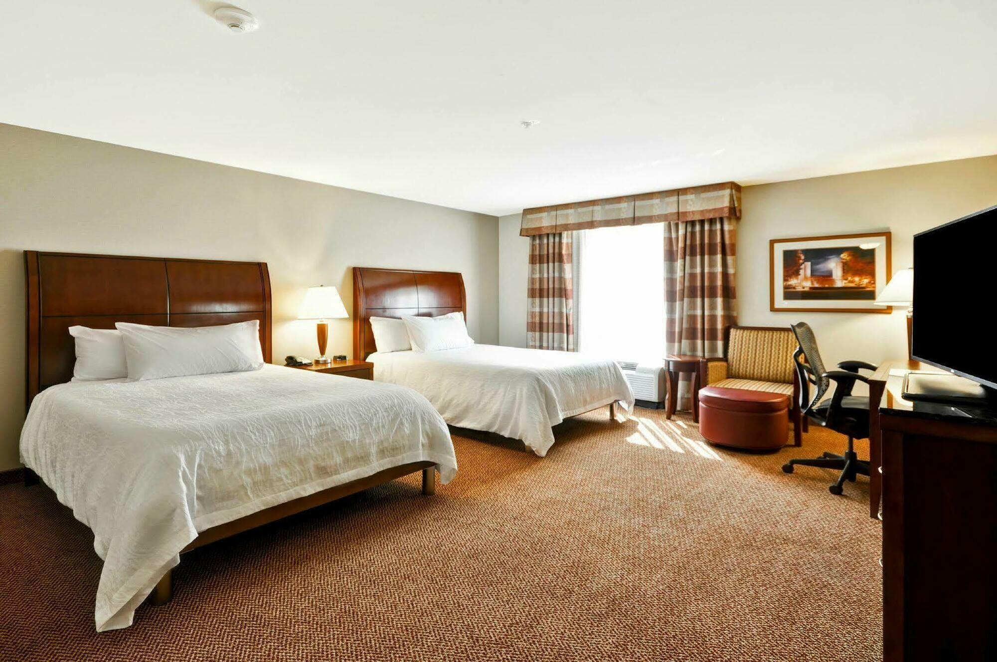 Hilton Garden Inn Blacksburg University Екстериор снимка